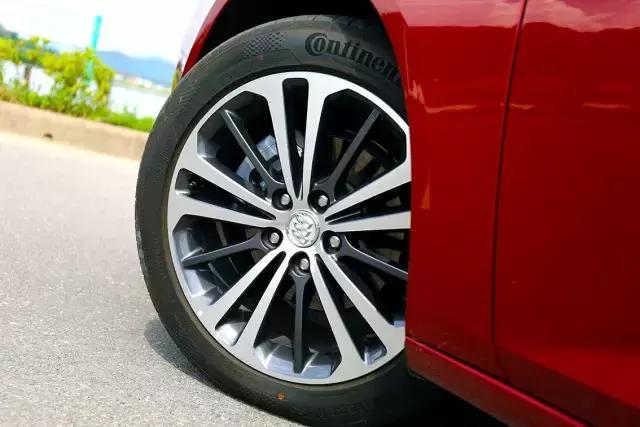 24款新君威试驾,新君威评测2.0