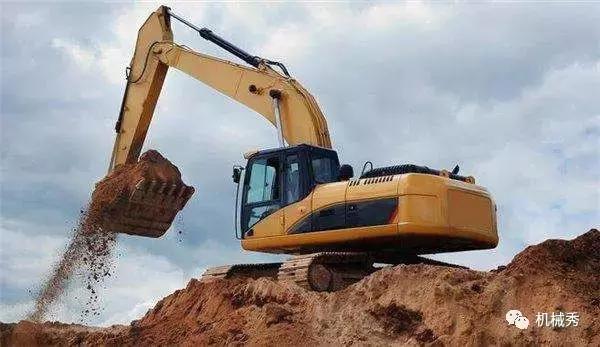 二手小型挖掘机市场及挖机价格,二手挖机市场的坑是什么