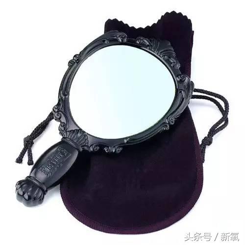 赵丽颖一个月化妆品多少钱,赵丽颖挣几块钱铜板