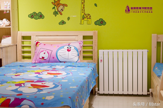 暖气片漏水归谁维修,暖气片漏水原因及处理方法