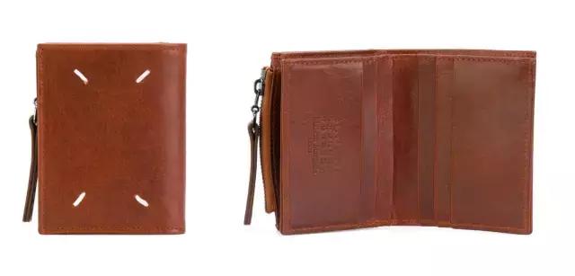 出门只带现金的男人,出门只带零钱包