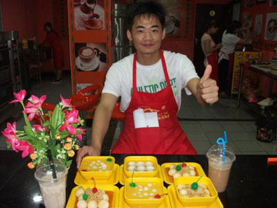 在小县城开一家冰淇淋店,想开家冷饮店到哪里去学比较好呢