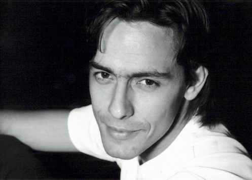 2002年意大利男模队西装,意大利男模joshwald