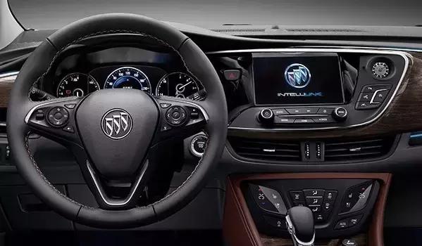 17年迈腾和17年昂科威怎么选,昂首信眉