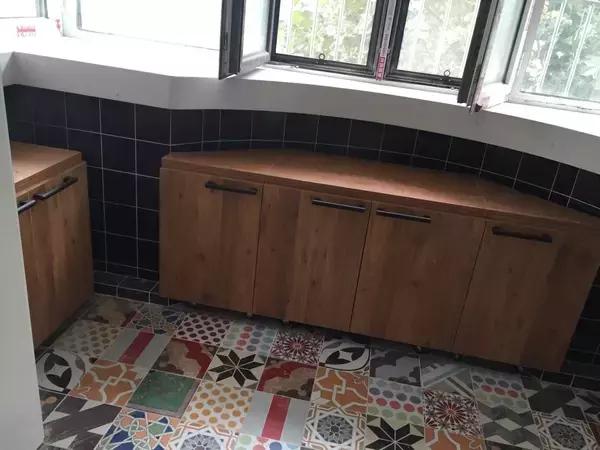 天津姑娘13W逆袭80㎡老房，有颜值又实用，客厅没窗户也能晒太阳！（内附装修干货）