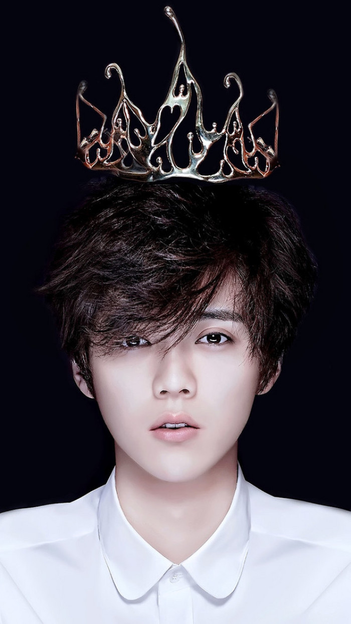 他很活泼可爱用英语怎么说,他很乖巧很文静英语