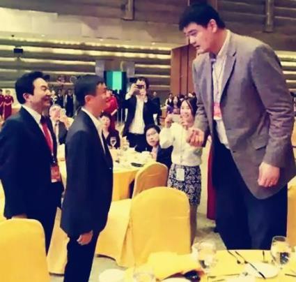 打铁还需自身硬能扛过去,打铁还需自身硬哪有敌人敢入侵