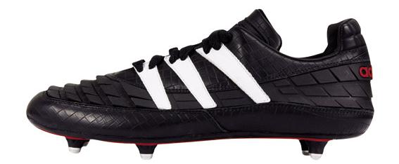 阿迪达斯足球纪念款,阿迪达斯如今落寞的鞋