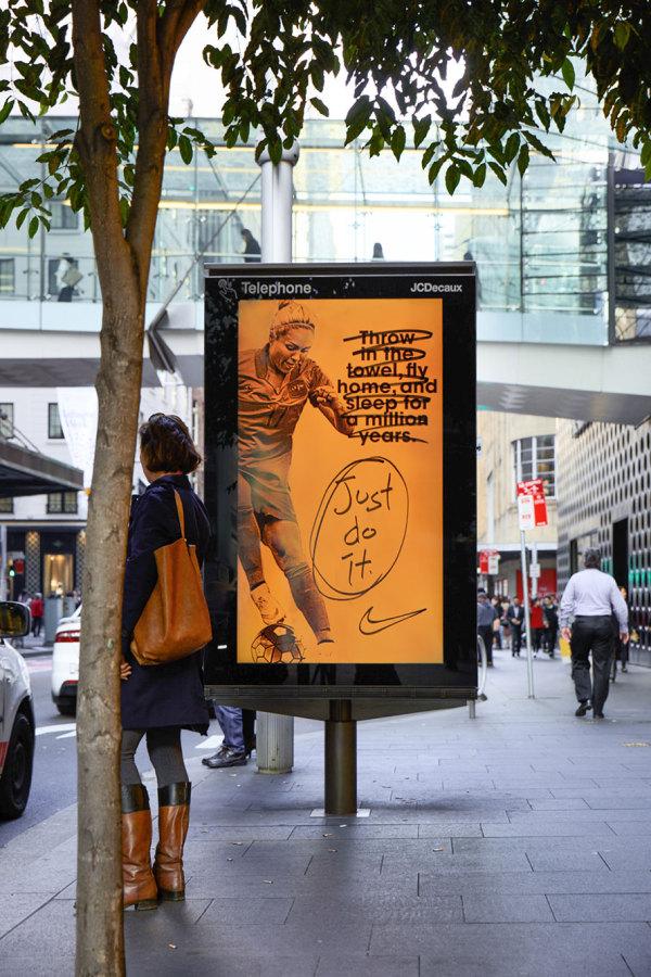 耐克justdoit30周年广告,评述nike广告justdoit