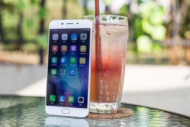 oppor9s 使用一周后说说感受 (oppor9s真正的缺点和优点)