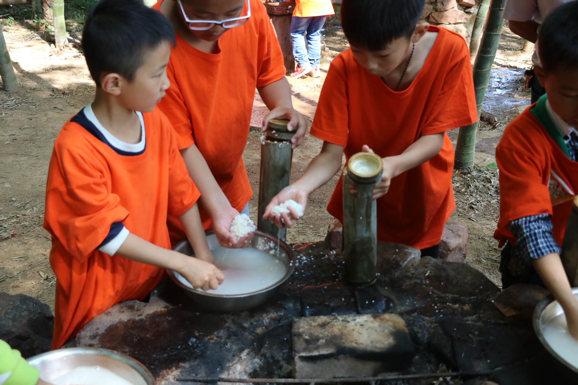 遇见是一种缘分友谊长存,遇见是一种缘分相思是一种情深
