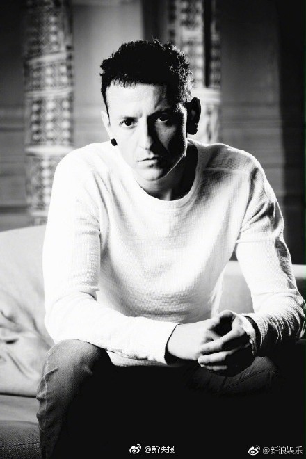 又一个主唱人气王自杀，当年的乔任梁依旧让人心痛，让我们一起为他们送行，一路走好