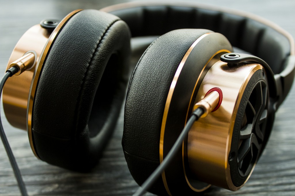 1moreh1707评测,头戴式耳机可有线可无线两百以内