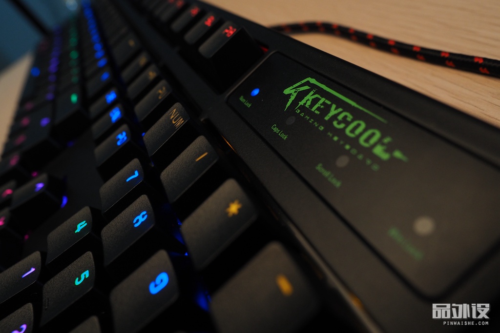 凯酷104荣耀键盘灯光调节,凯酷68键机械键盘拆解