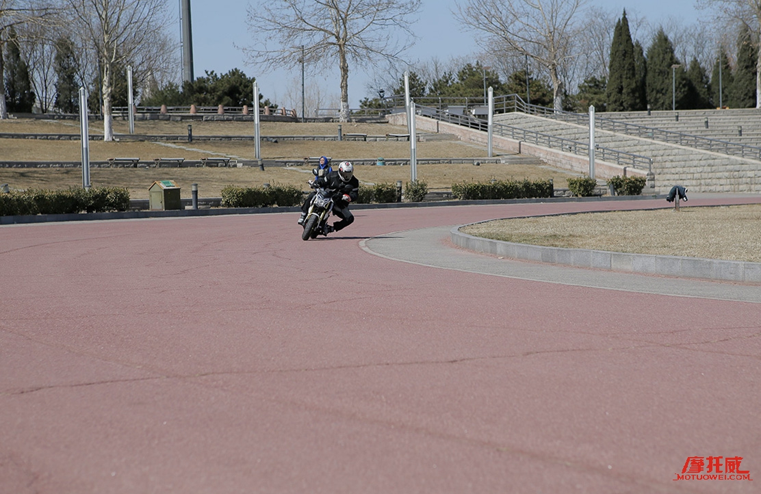 《原创试驾》城市运动小MINI力帆KPMINI摩托车试驾
