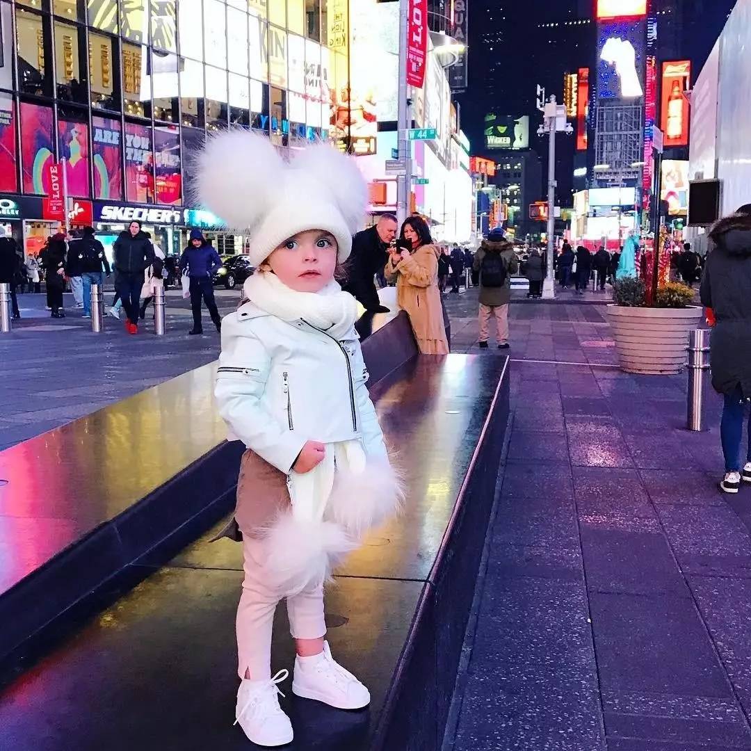 ins楂樿灏忓绌挎惌,ins娼祦鍎跨绌挎惌