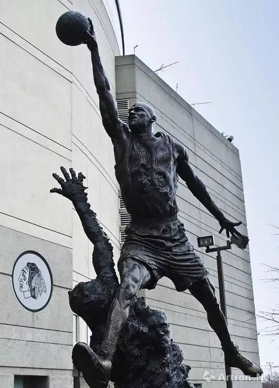 梅西雕塑图片,梅西雕像