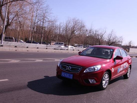 深度试驾北汽新能源eu5,北汽eu260试驾第一视角