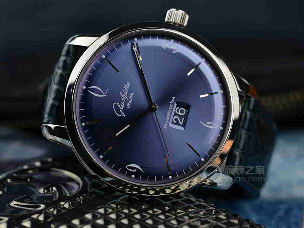 30张图带你回到表圈的2015