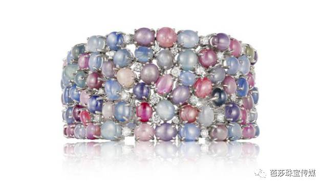 世界最大黑色星光蓝宝石多少钱,世界最顶级的星光蓝宝石