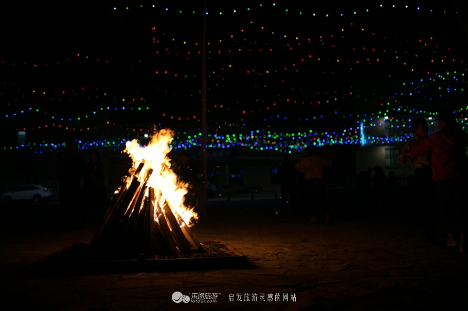 彝族人的人间烟火,彝族乡愁