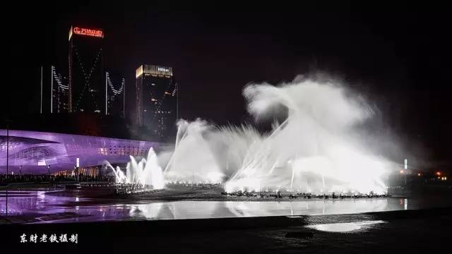 大连东港音乐喷泉图片高清,大雁塔音乐喷泉水舞光影
