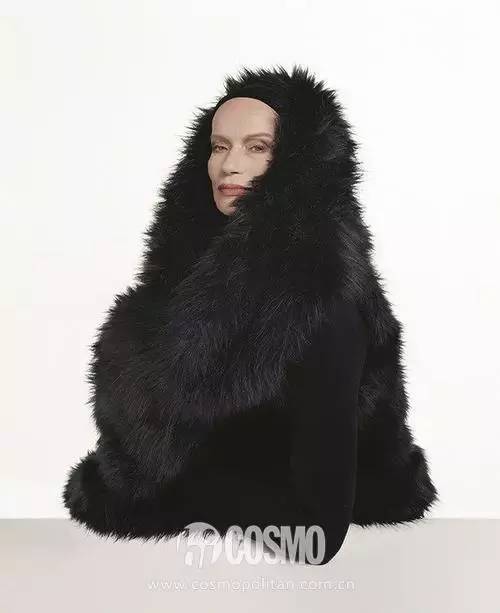 omg顶级沙滩超模,omg女明星有多美