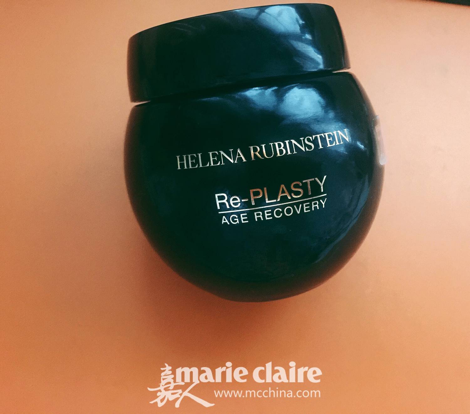 化妆台上的护肤品都是安全有效的,化妆台上必备的10件神器