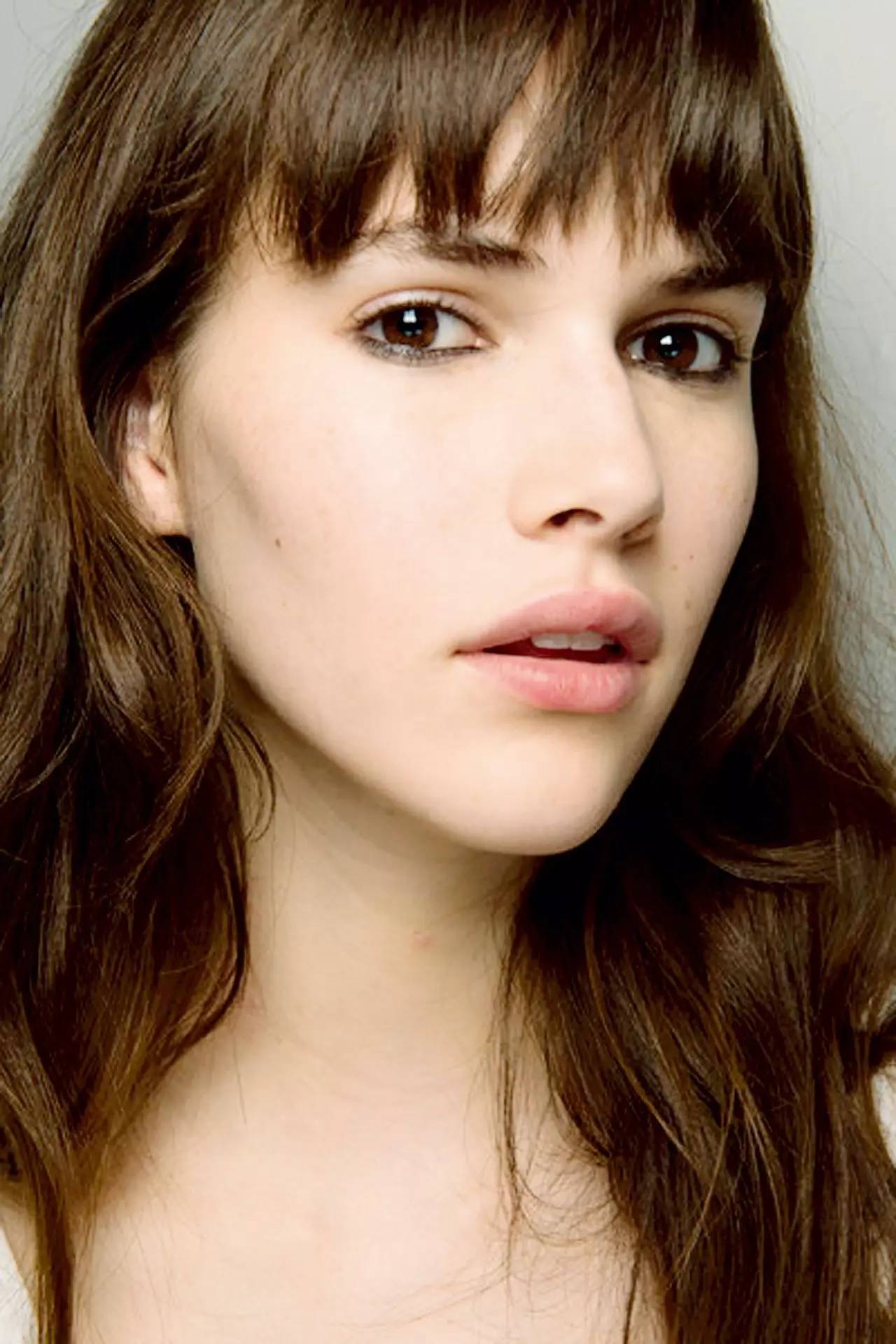 “眼妆雨衣”在手，雨天说走就走！