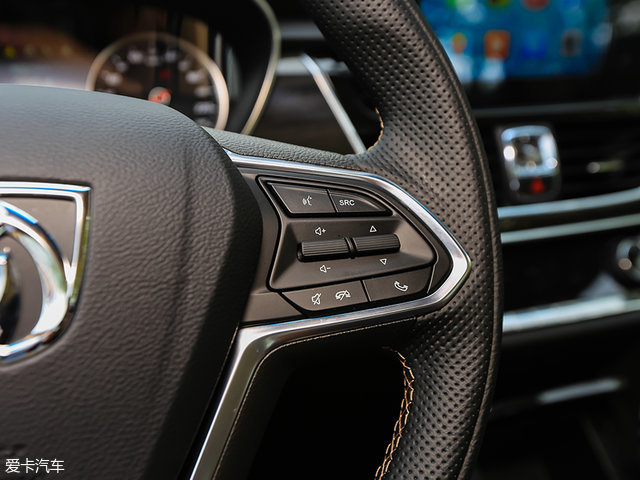 宝骏5602015手动舒适型驾驶体验,宝骏560驾驶功能键视频讲解