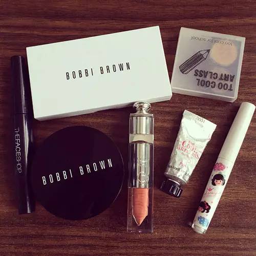 韩国首尔旅游购物攻略视频大全集,韩国旅游三大免税店必买