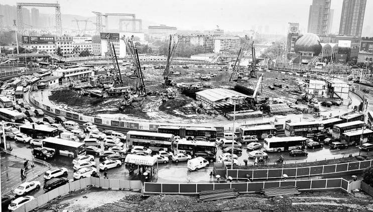 武汉确实是一座有魅力的城市,武汉这座巨大的城市