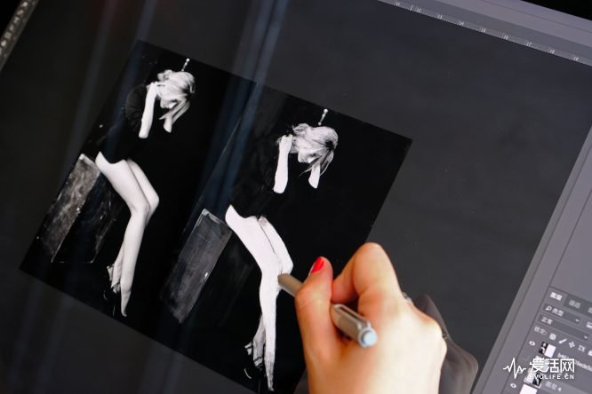 为什么要花3000买个显卡,surfacestudio停产了吗