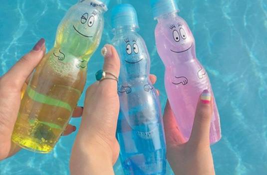 最近，PLAZA店里出了个爆款牌子！看代购和日本妹子谁能抢过谁！