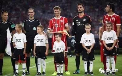 天下没有不散的筵席再次相见,天下没有不散的宴席再见已是无期