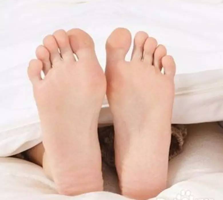 夜听健康养生,用电吹风一吹就能治好的病