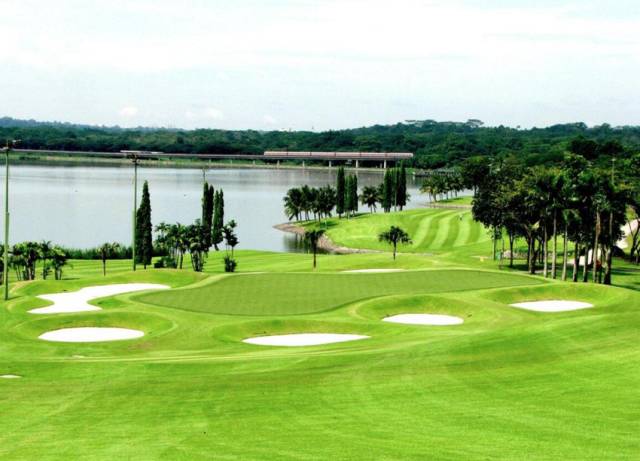 在新加坡工作可以申请信用卡吗 (jcb信用卡可以在新加坡使用吗)