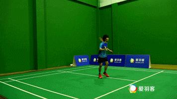 胜利羽毛球鞋p9300怎么样,胜利p9300买一代还是二代