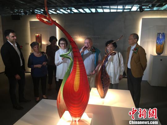 中国顶级玻璃艺术家,中国玻璃艺术大师及作品