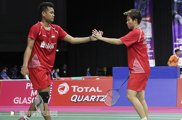 世锦赛选手用的什么球杆,世锦赛决赛次数最多的球员