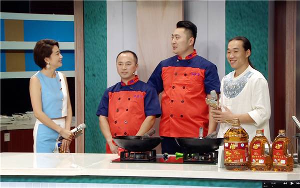 何岩的对象是谁,何岩什么时间结婚