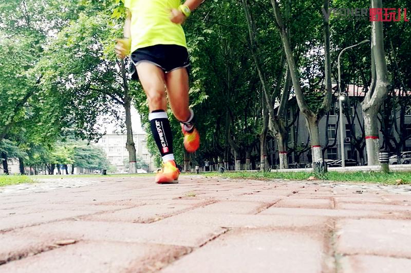 压缩腿套压缩感越强越好吗,压缩腿套有用吗