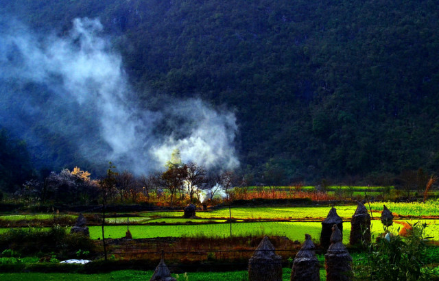 贵州风景区荔波小七孔,贵州黔南荔波佳荣镇景区