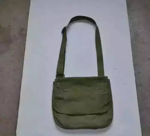 小时候上学时经历的生死瞬间,小时候上学的情景