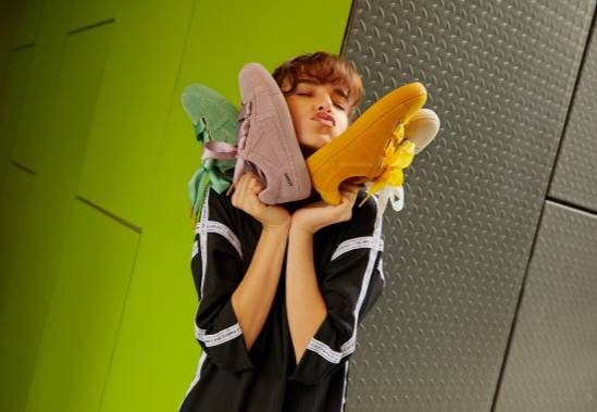 穿巴黎世家的袜子,穿巴黎世家鞋配什么衣服好看