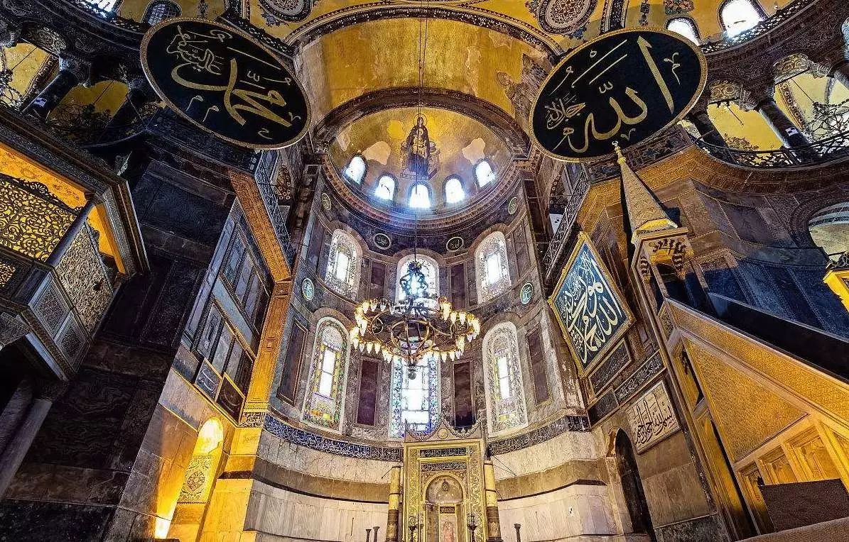 历史上伊斯坦布尔的首都 (世界上只有一座城市伊斯坦布尔)