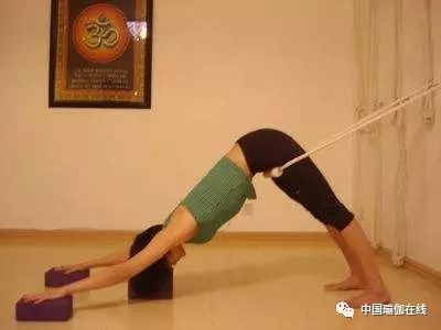 龙式瑜伽经期可以练吗,瑜伽鸽子式经期可以练吗