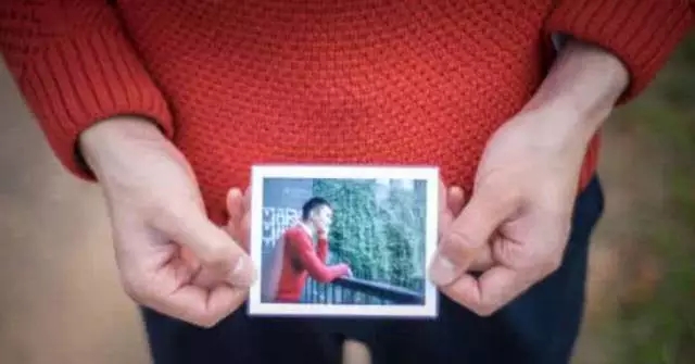 假装有个会拍照的男朋友，就靠它了|钛空舱