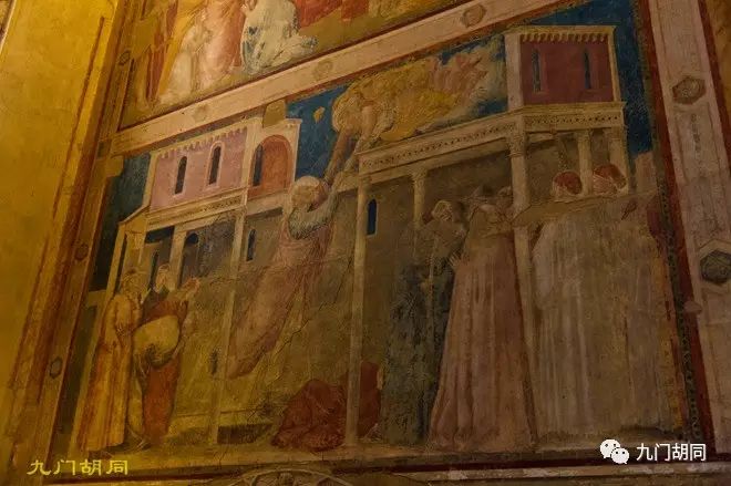 佛罗伦萨建筑圣十字教堂的特色 (圣十字教堂在佛罗伦萨位置)