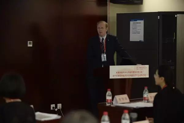 我院召开首届神经内分泌肿瘤中西医交流大会暨中日医院中西医结合肿瘤内科神经内分泌肿瘤诊疗中心成立大会